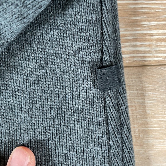 Lululemon Jacket - Picture 3 of 5
